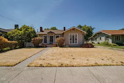 708 Park Ave, Medford, OR 97501
