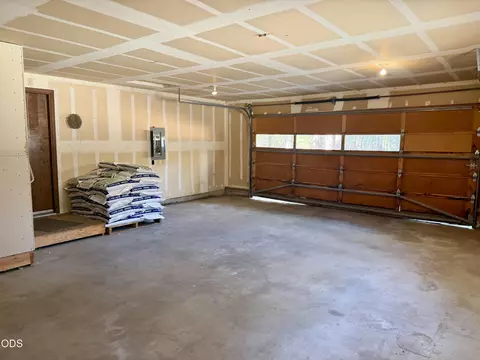 Other - 50842 Deer Forest Dr, La Pine, OR 97739 photo 3 of 7