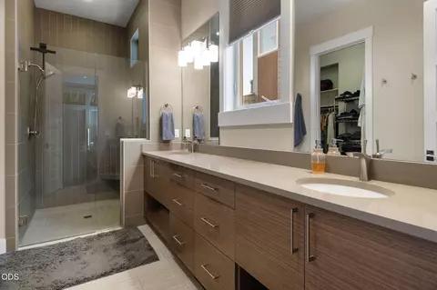 Bath - 1757 NW Fields St, Bend, OR 97703 photo 1 of 6