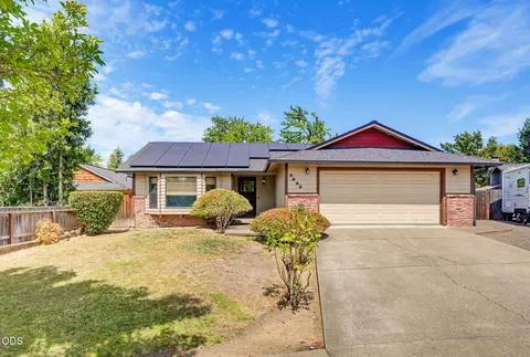 2323 Kona, Medford, OR 97504
