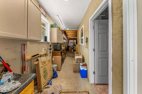 Entry Way - 12330 Evans Creek Rd, Rogue River, OR 97537 photo 4 of 4