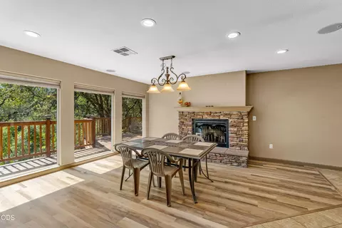 Dining - 12330 Evans Creek Rd, Rogue River, OR 97537 photo 2 of 3