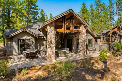 Exterior - 56239 Sable Rock Loop #289, Bend, OR 97707 photo 7 of 13