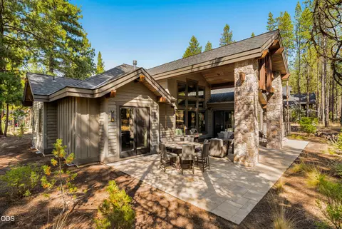 Exterior - 56239 Sable Rock Loop #289, Bend, OR 97707 photo 8 of 13