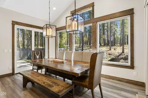 Dining - 56239 Sable Rock Loop #289, Bend, OR 97707 photo 1 of 4