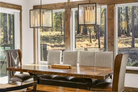 Dining - 56239 Sable Rock Loop #289, Bend, OR 97707 photo 2 of 4