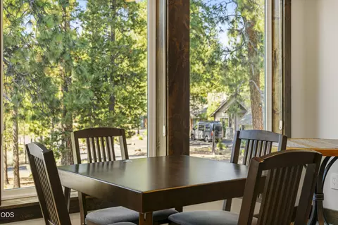 Dining - 56239 Sable Rock Loop #289, Bend, OR 97707 photo 4 of 4