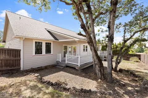 Other - 1151 Arrowhead Trl, Eagle Point, OR 97524 photo 1 of 5
