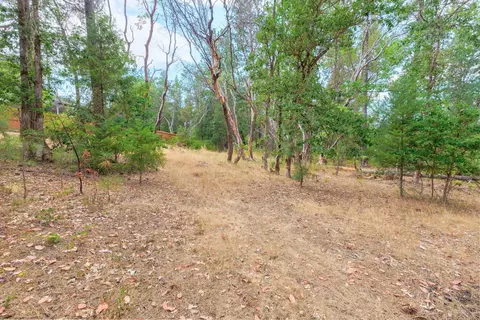 4529 Evans Creek Rd, Rogue River, OR 97537 photo 2