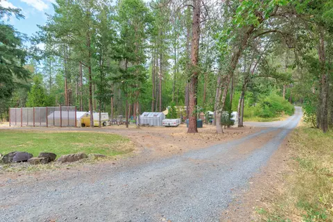 4529 Evans Creek Rd, Rogue River, OR 97537 photo 4