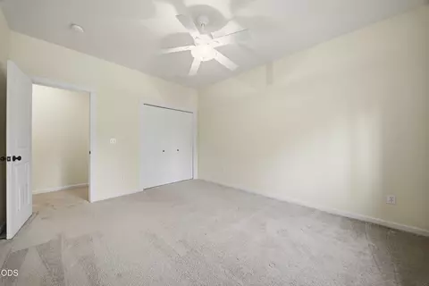 Bedroom - 17040 Kasserman Dr, Bend, OR 97707 photo 5 of 9