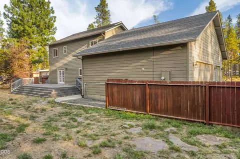 Exterior - 17040 Kasserman Dr, Bend, OR 97707 photo 11 of 13