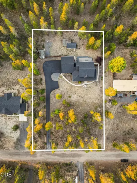 View/Area - 17040 Kasserman Dr, Bend, OR 97707 photo 1 of 1