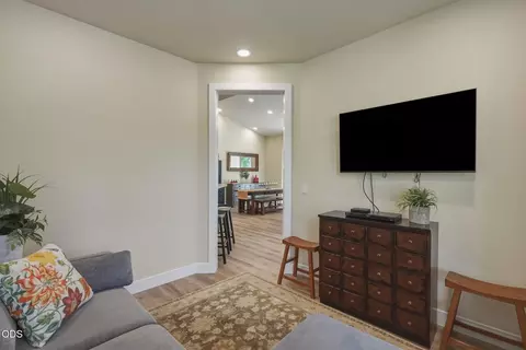 Other - 61574 Devils Lake Dr, Bend, OR 97702 photo 2 of 8