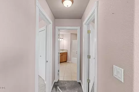 Entry Way - 1583 Panoramic Loop, Grants Pass, OR 97527 photo 2 of 3