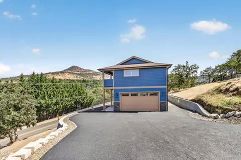 4148 Barbara Jean Way, Medford, OR 97504