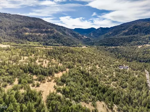 View/Area - 13021 E Antelope Rd, Eagle Point, OR 97524 photo 14 of 15