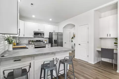 Kitchen - 63337 NW Lavacrest St, Bend, OR 97703 photo 2 of 5