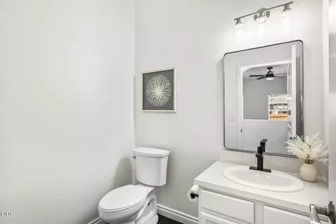 Bath - 63337 NW Lavacrest St, Bend, OR 97703 photo 1 of 3