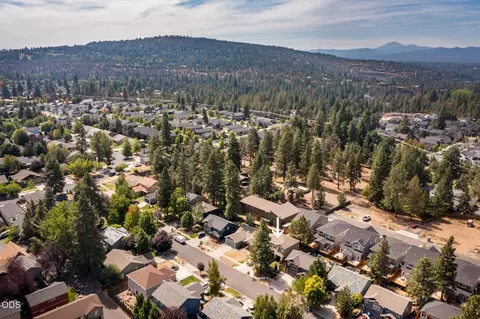 View/Area - 63337 NW Lavacrest St, Bend, OR 97703 photo 4 of 4