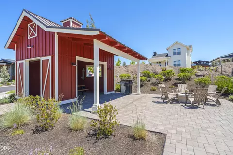 Exterior - 2765 NW High Lakes Loop, Bend, OR 97703 photo 12 of 13