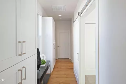 Entry Way - 2765 NW High Lakes Loop, Bend, OR 97703 photo 2 of 3