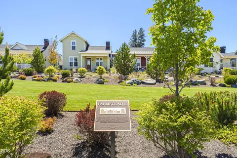 Exterior - 2765 NW High Lakes Loop, Bend, OR 97703 photo 8 of 13