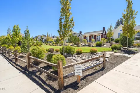 Exterior - 2765 NW High Lakes Loop, Bend, OR 97703 photo 10 of 13