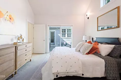 Bedroom - 2765 NW High Lakes Loop, Bend, OR 97703 photo 2 of 2