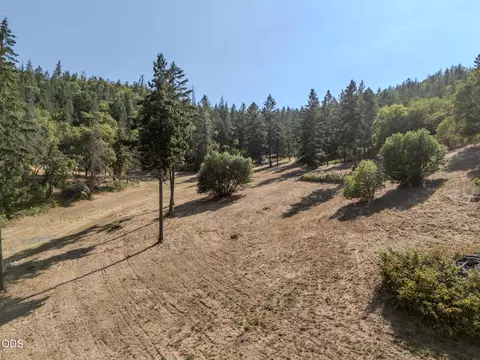 3591 S Stage Rd #LOT 12, Medford, OR 97501