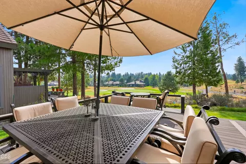 Exterior - 61927 Fall Creek Loop, Bend, OR 97702 photo 5 of 8