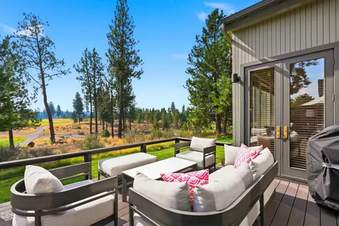 Exterior - 61927 Fall Creek Loop, Bend, OR 97702 photo 3 of 8