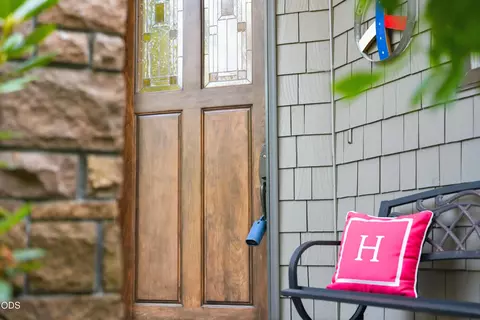 Entry Way - 61927 Fall Creek Loop, Bend, OR 97702 photo 1 of 1