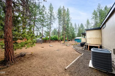 Exterior - 61171 Chuckanut Dr, Bend, OR 97702 photo 10 of 10