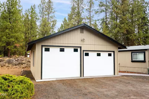 Other - 61171 Chuckanut Dr, Bend, OR 97702 photo 7 of 7