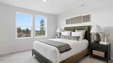 Bedroom - 21307 SE Wilderness Way, Bend, OR 97702 photo 3 of 5