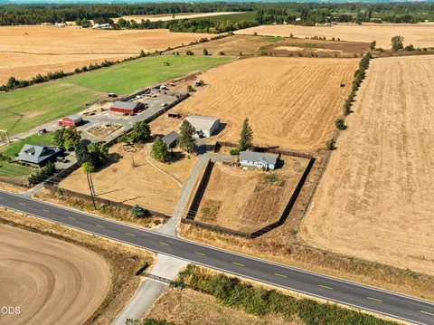 92372 Powerline Rd, Eugene, OR 97408