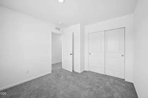Bedroom - 16640 Memorial Ln, La Pine, OR 97739 photo 2 of 12