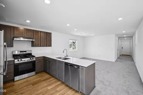 Kitchen - 16640 Memorial Ln, La Pine, OR 97739 photo 1 of 5