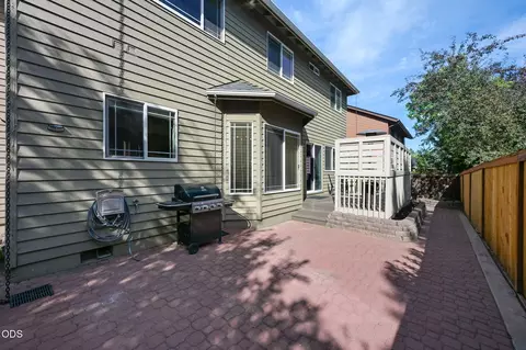 Exterior - 19976 Heron Loop, Bend, OR 97702 photo 11 of 11