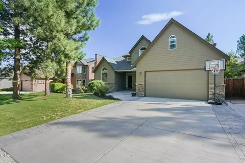 Exterior - 19976 Heron Loop, Bend, OR 97702 photo 3 of 11