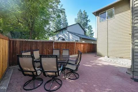 Exterior - 19976 Heron Loop, Bend, OR 97702 photo 9 of 11