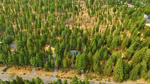 View/Area - 16970 Quartz Hill Rd, Bend, OR 97707 photo 4 of 7