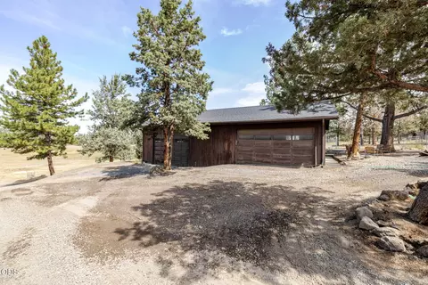 Exterior - 19411 Dayton Rd, Bend, OR 97703 photo 5 of 5