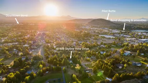 View/Area - 61909 Skyline View Dr, Bend, OR 97702 photo 2 of 5