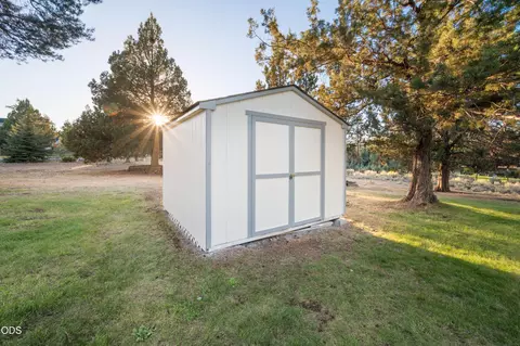 Other - 61909 Skyline View Dr, Bend, OR 97702 photo 3 of 4