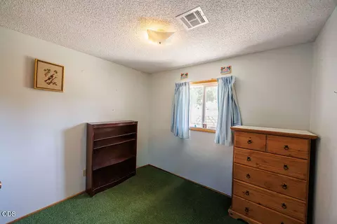 Bedroom - 2941 Sylvia Rd, Central Point, OR 97502 photo 5 of 6