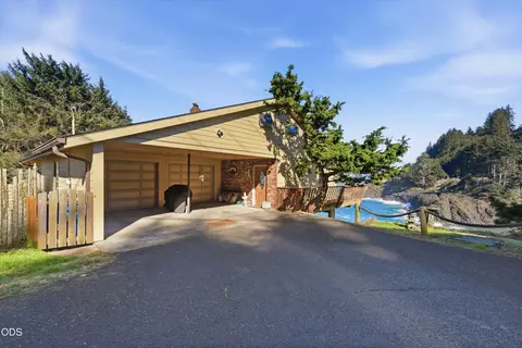 3355 Otter Crest Loop, Depoe Bay, OR 97341