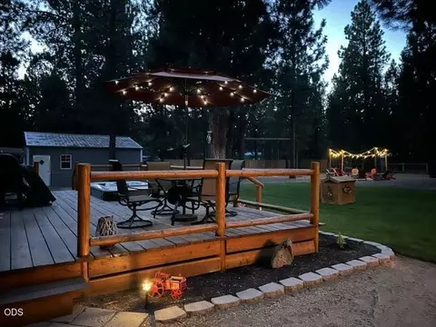 Exterior - 1671 Hackett Dr, La Pine, OR 97739 photo 3 of 15