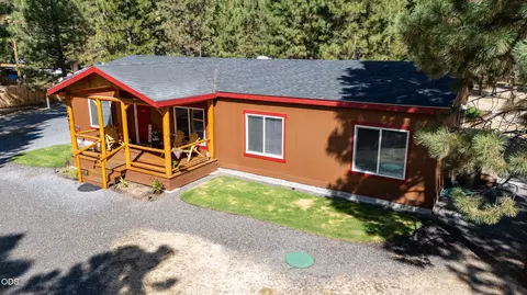 1671 Hackett Dr, La Pine, OR 97739